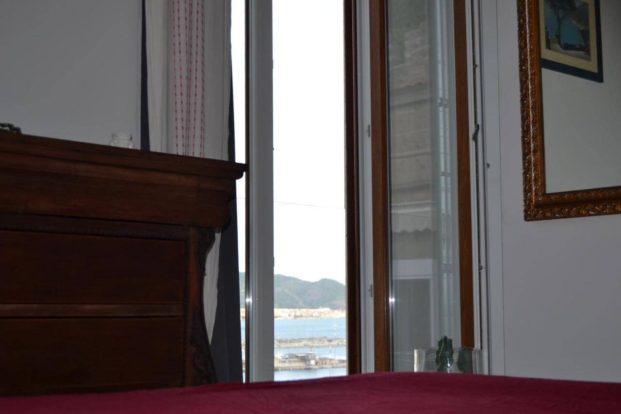 B&B Charming House Salerno Kültér fotó