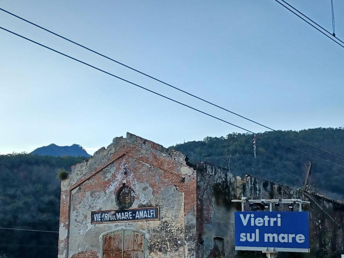 B&B Charming House Salerno Kültér fotó