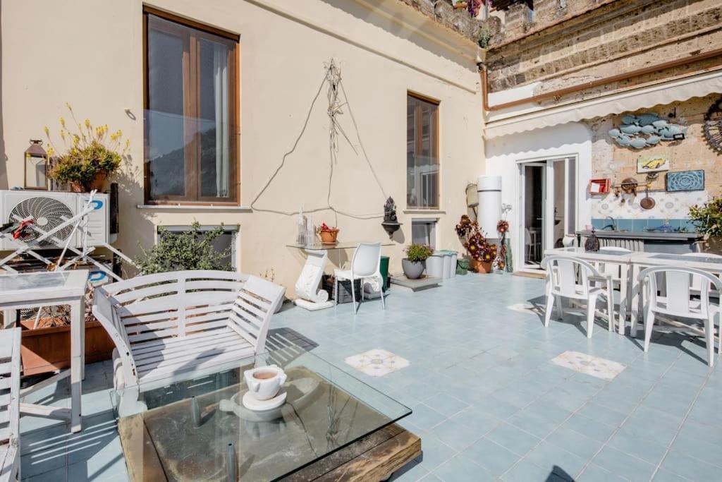B&B Charming House Salerno Kültér fotó